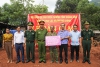 Khối thi đua các ngành Nội chính tỉnh Quảng Bình bàn giao kinh phí hỗ trợ xây dựng nhà tình nghĩa