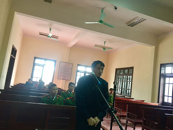 Tuyên phạt 30 tháng tù đối với hành vi phạm tội Lừa đảo chiếm đoạt tài sản