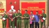 Lãnh đạo và Kiểm sát sát viên Phòng 2 Viện kiểm sát nhân dân tỉnh Quảng Trị khám nghiệm hiện trường vụ việc có dấu hiệu tội phạm giết người xảy ra tại xã Hướng Hiệp, tỉnh Quảng Trị.